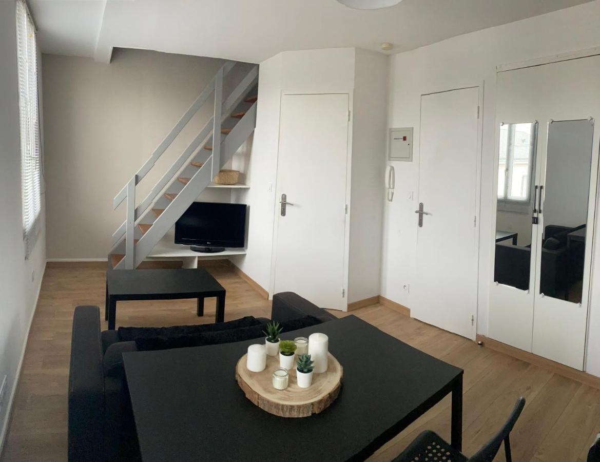 Appartement T1B Place Saint Anne La Riche ภายนอก รูปภาพ