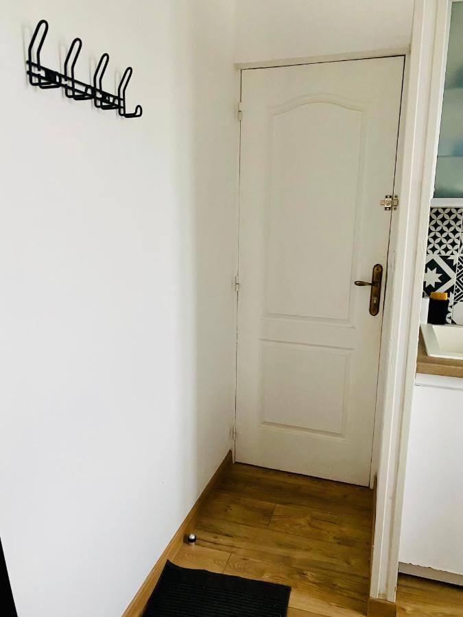 Appartement T1B Place Saint Anne La Riche ภายนอก รูปภาพ